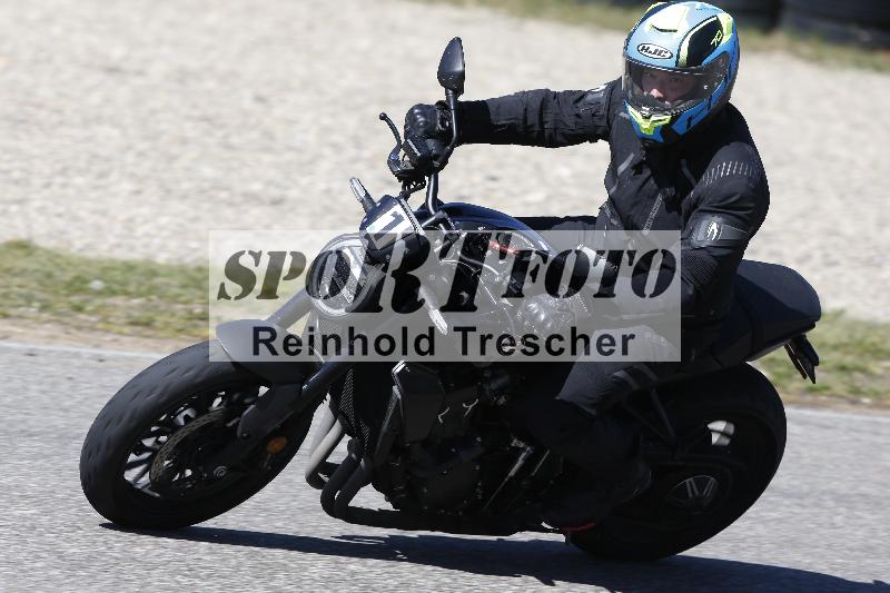 /05 07.04.2026 Cornu Master School ADR/Gruppe gruen/1